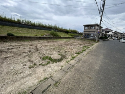 【前面道路含む現地写真】 | 深谷市稲荷町北　1000万　土地