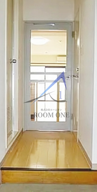 Ｆマンションの玄関|玄関です。