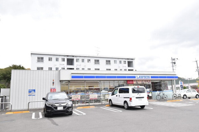  | メゾンドシャルム | ローソン善通寺生野町店