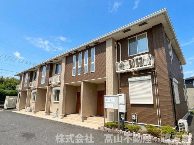 北九州市八幡西区馬場山緑のアパートの外観
