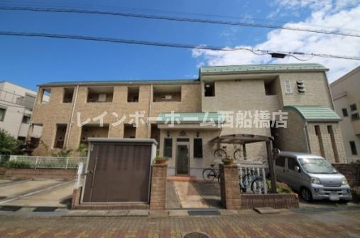 浦安市堀江１丁目のアパートの外観