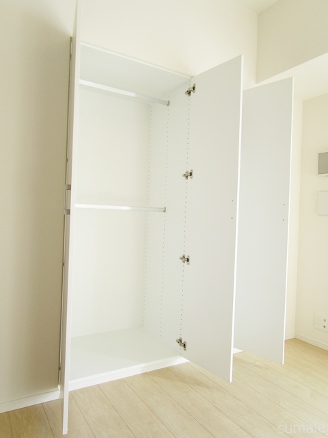 パークアクシス滝野川ラ　ブリーズの収納|クローゼットです
