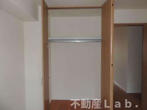 フォレナミユキ　Ａ棟の収納|※反転タイプのお写真です。