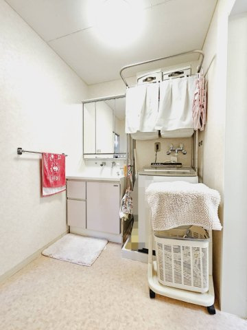 中落合第２住宅479号棟の独立洗面台