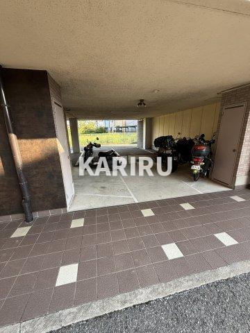 M'sプラザ城東六番館の駐車場