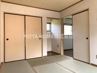丹波市柏原町柏原のアパートの和室|押入もあります〇