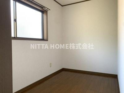 丹波市柏原町柏原のアパートの内装|3帖の洋室になります♦