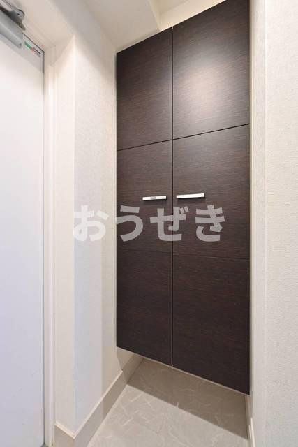 プレスタイル横濱ＳＯＵＴＨの玄関| 