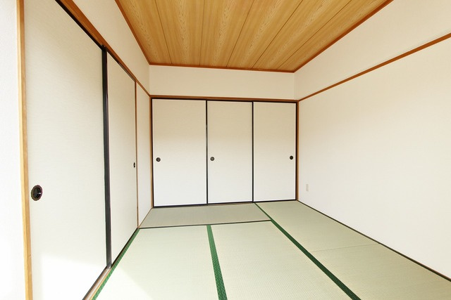 キリンハウスの和室|※別部屋のお写真で、現況優先と致します。
