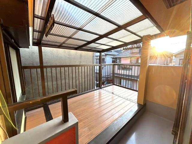 西浦2丁目貸家のバルコニー