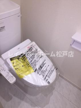 リーブルファイン南流山Ｂ棟仲介手数料（賃料の1.10ヵ月）の50％OFF対象物件！のトイレ|落ち着いたトイレです