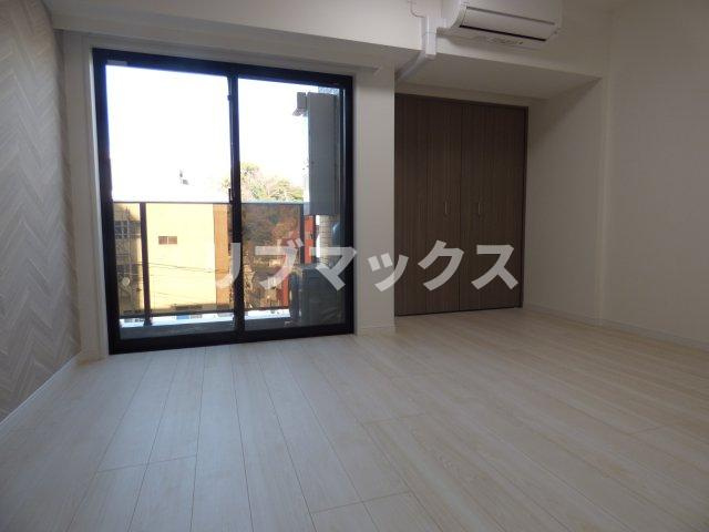 【居間・リビング】ラフィスタ横浜黄金町 