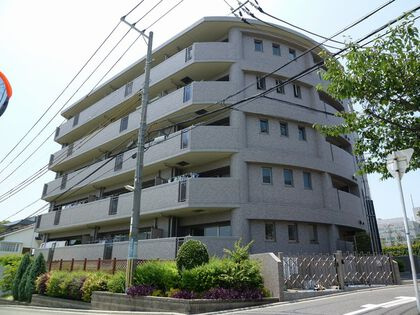 プラネ吹田山手町アーバンビューの外観
