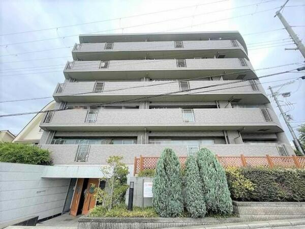プラネ吹田山手町アーバンビューの外観