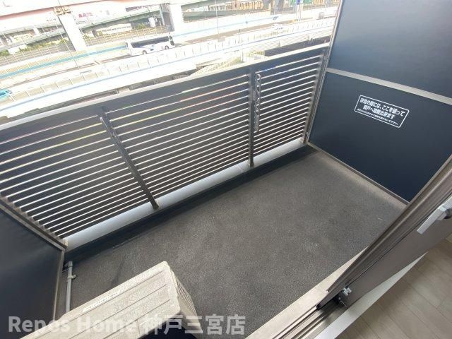 プレサンス三宮フラワーロードのバルコニー