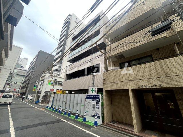 リラヴェスタの外観