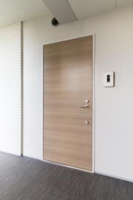 ベルヴュコート立川の玄関|※写真は同タイプ住戸です。