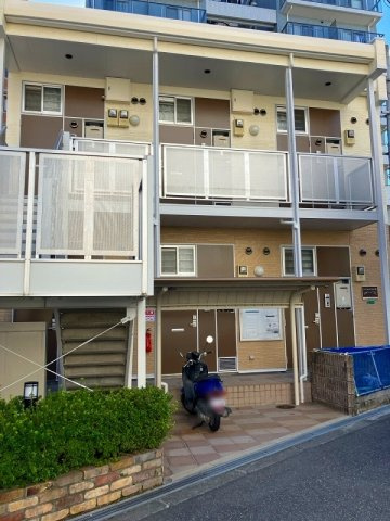 レオパレスルーナ