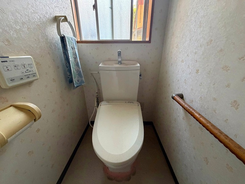 ■□米子市新開1丁目中古戸建□■のトイレ|トイレとなります。
こちらもリフォームされております。
