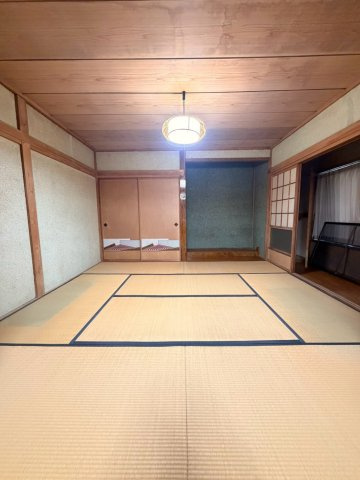 柏崎市鯨波レントハウスの和室