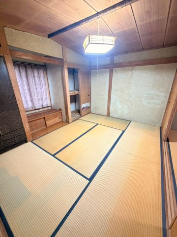 柏崎市鯨波レントハウスの和室