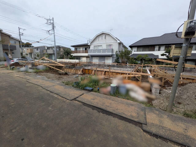 ブルーミングガーデン　市川市国府台３丁目１０棟／１期７号棟の前面道路含む現地写真|現地写真（2026.9.27撮影）