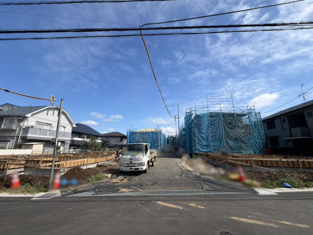 ブルーミングガーデン　市川市国府台３丁目１０棟／１期７号棟の前面道路含む現地写真|前面道路含む現地写真
