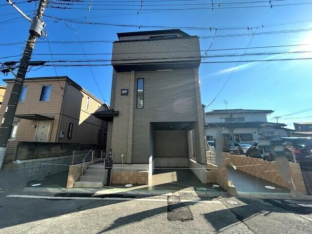市川市下新宿３１２番の前面道路含む現地写真