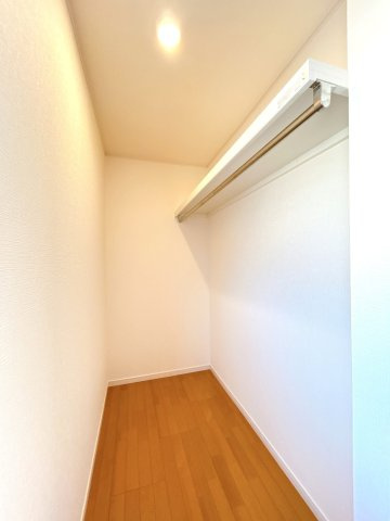 大平町西野田　中古戸建　敷地63坪の収納