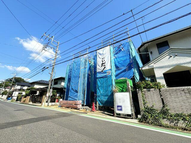 船橋市芝山７丁目１７５１番の前面道路含む現地写真|B号棟側からの撮影