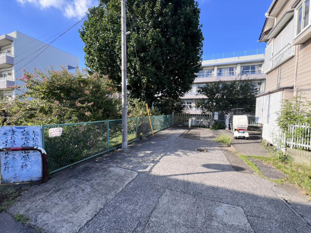 ブルーミングガーデン　船橋市芝山５丁目２棟／１期２号棟の周辺|船橋市立高根東小学校まで490m