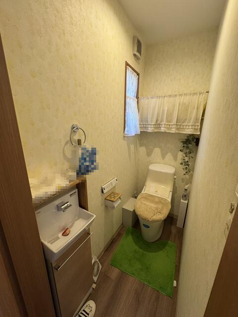土佐市用石　中古戸建のトイレ
