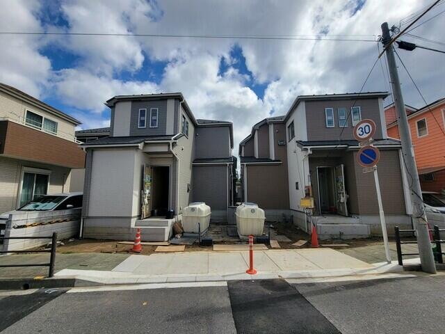 市川市本北方３丁目７０４番の前面道路含む現地写真