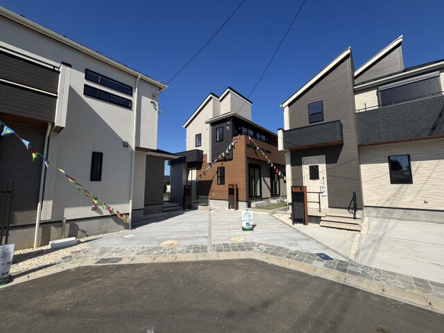 ブルーミングガーデン　松戸市新八柱全６棟／１期５号棟の外観|【5号棟】外観写真