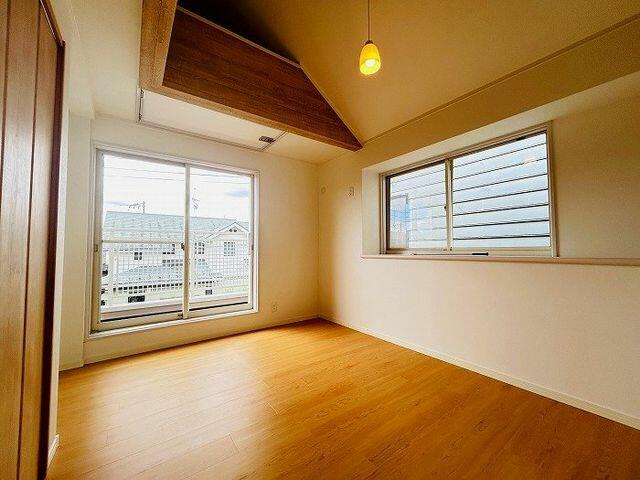 松戸市五香西３丁目１６－３の洋室
