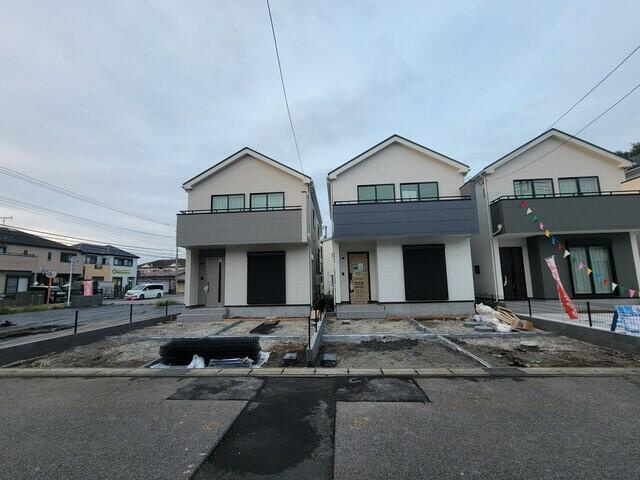 鎌ケ谷市東初富２丁目８２２番の周辺
