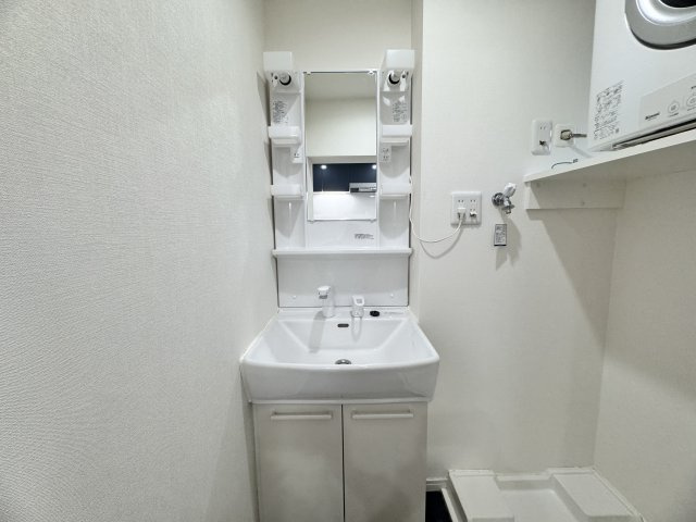 吉田ビルの洗面所