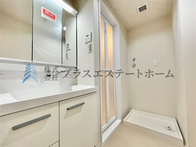 【独立洗面台】 | 朝日プラザ兵庫駅前通 | 大型洗面器は、洗顔・洗髪はもちろん、つけ置き洗いなどにも便利です♪