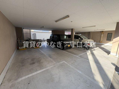 【駐車場】 | ジーオーシックス