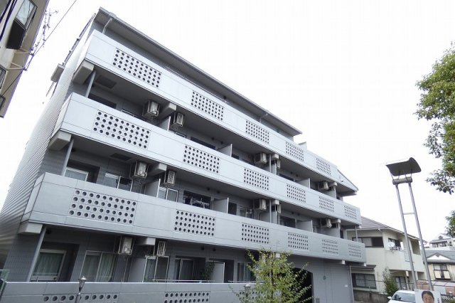 箕面市小野原東５丁目の賃貸マンションの外観|外観です