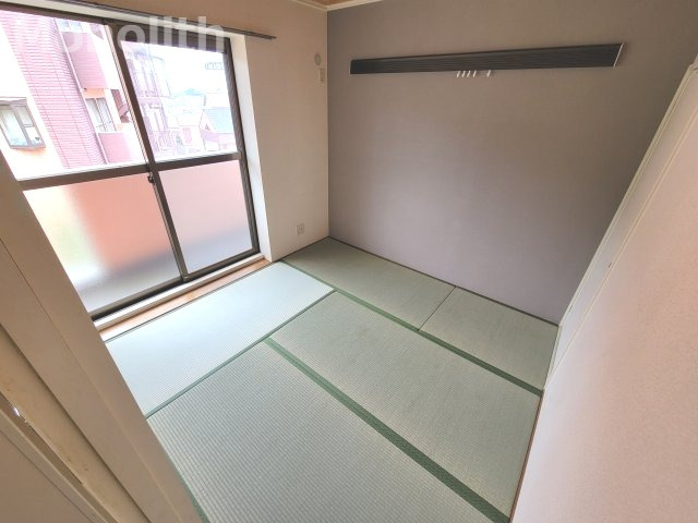ラフィーネMAYUの和室