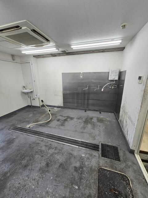 ＫｙＭａｘ上溝ビルの内装