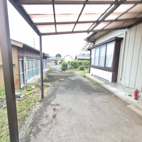 前橋市粕川町稲里278-1,277-3の駐車場