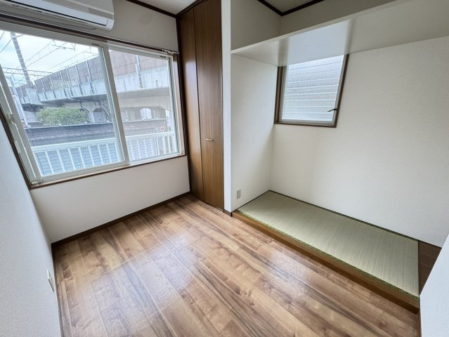 ミルフィーユ市川の居間・リビング