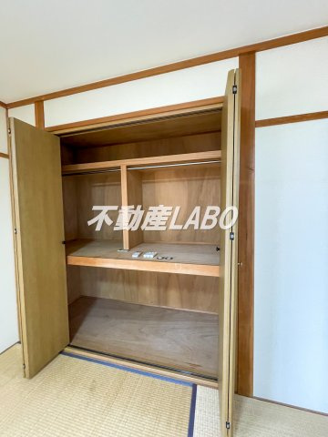 メゾン・メイプルの収納