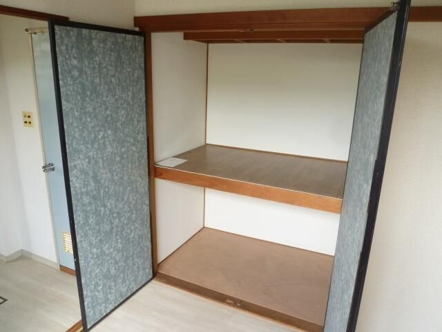 玉川ハイツの収納
