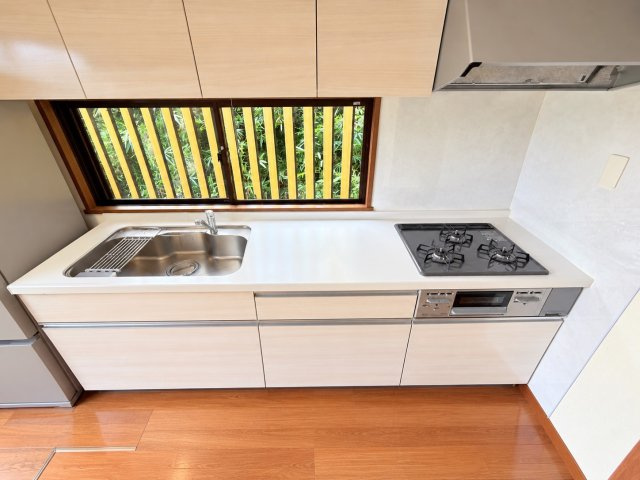 鹿嶋市武井中古物件のキッチン