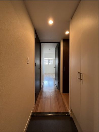 名古屋市中区伊勢山２丁目の賃貸マンションの玄関