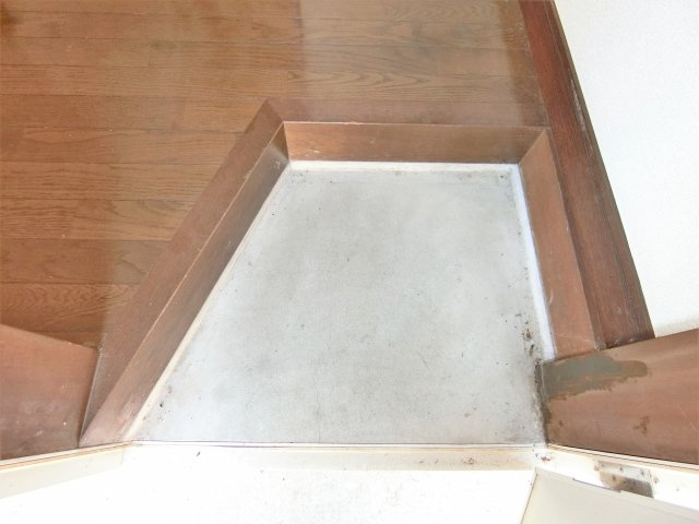 サンハイツ大芝の玄関