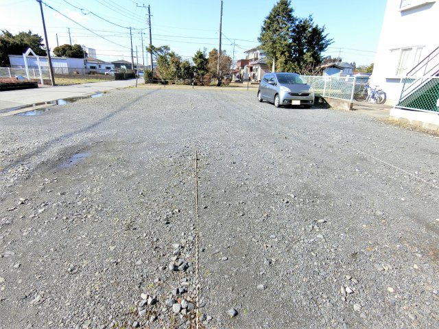 サンハイツ大芝の駐車場